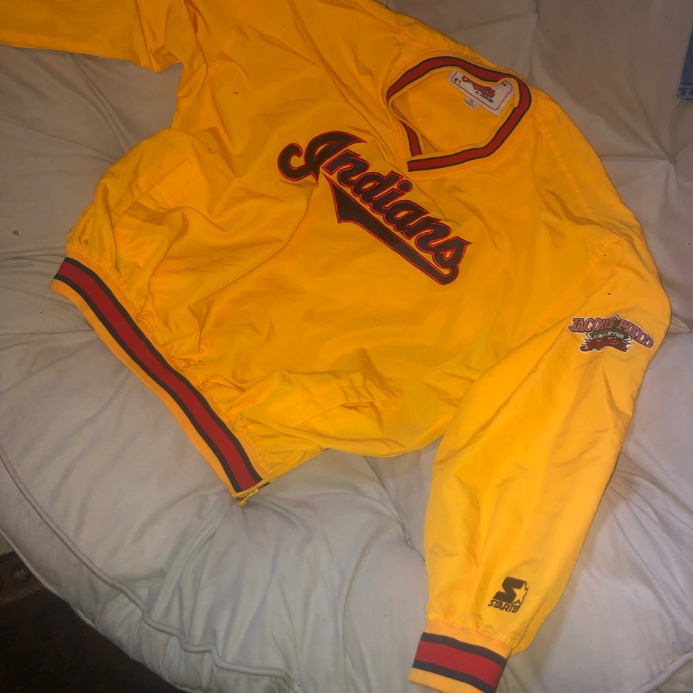Vintage cavs windbreaker rarely worn